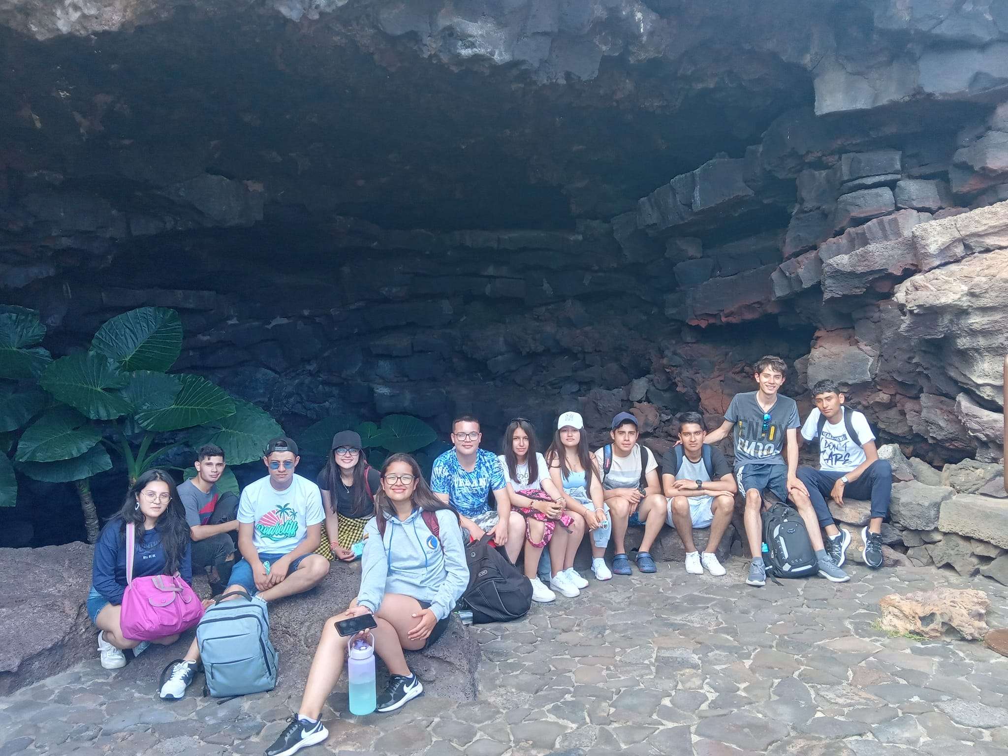 EXCURSIÓN A MARTE DESDE LA CIUDAD DE LA LUNA Cueva de los verdes – Punta Mujeres – Arrecife Lanzarote Islas Canarias España