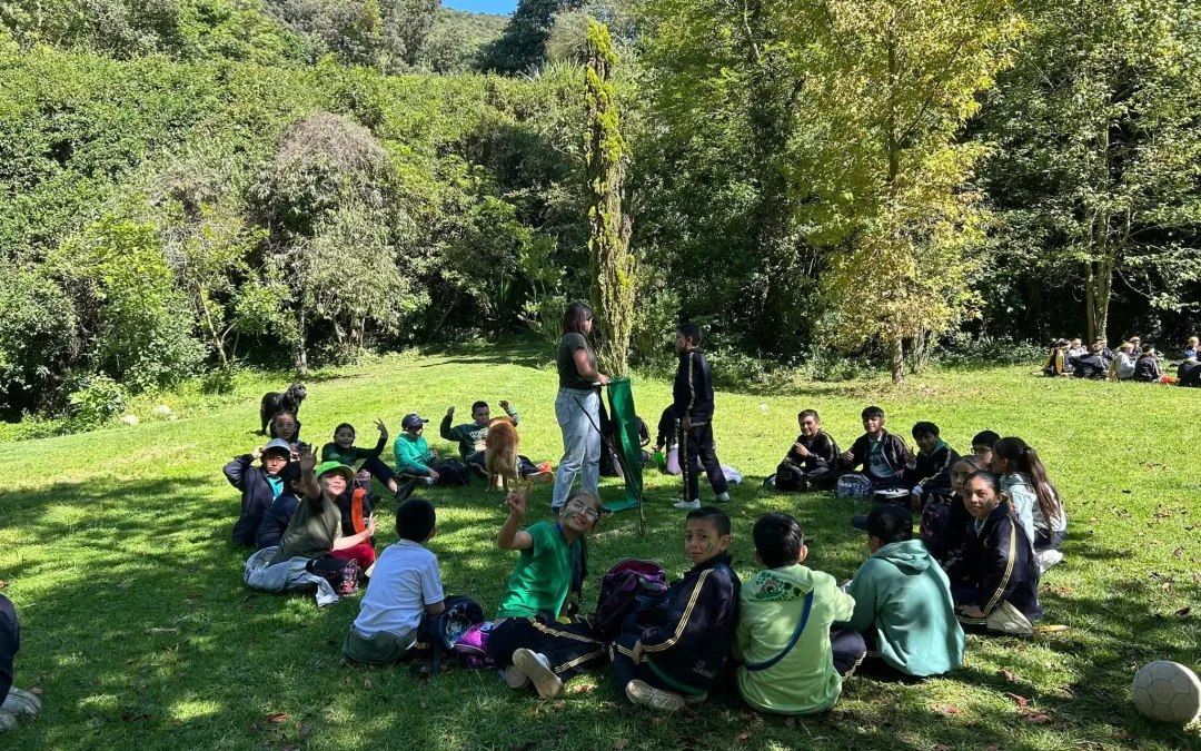 LUNITA hoy en caminata ecológica/ La cabaña de la montaña